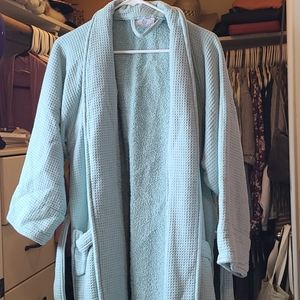Waffle knit robe